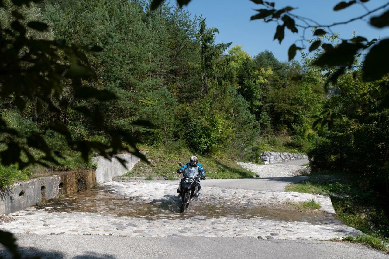 Ferienwohnungen Panorama Harrys Bike Tours فيلاخ المظهر الخارجي الصورة